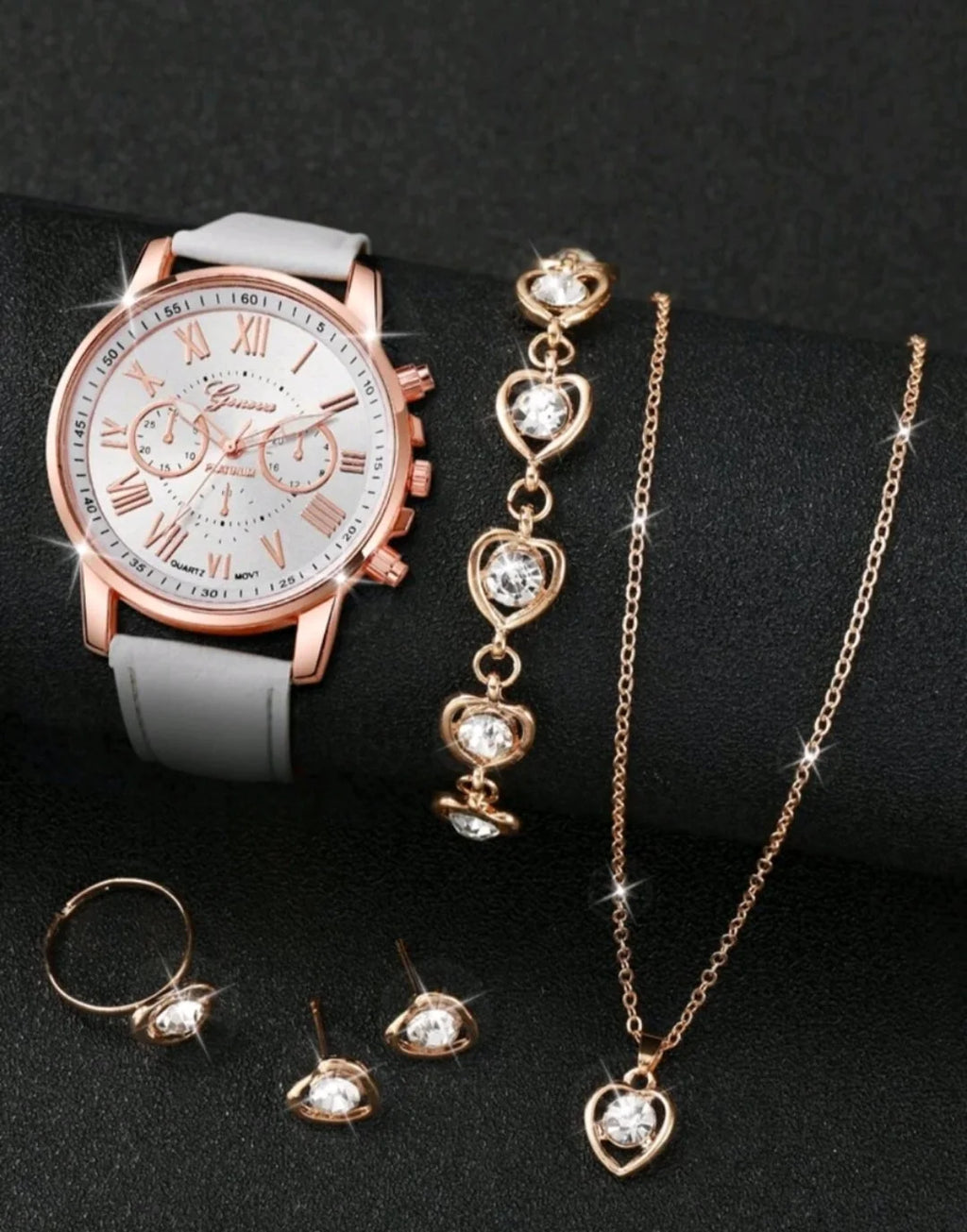 Women's Elegant Three-eye Roman Scale Dial Quartz Watch & Jewelry Set - 4 Pieces